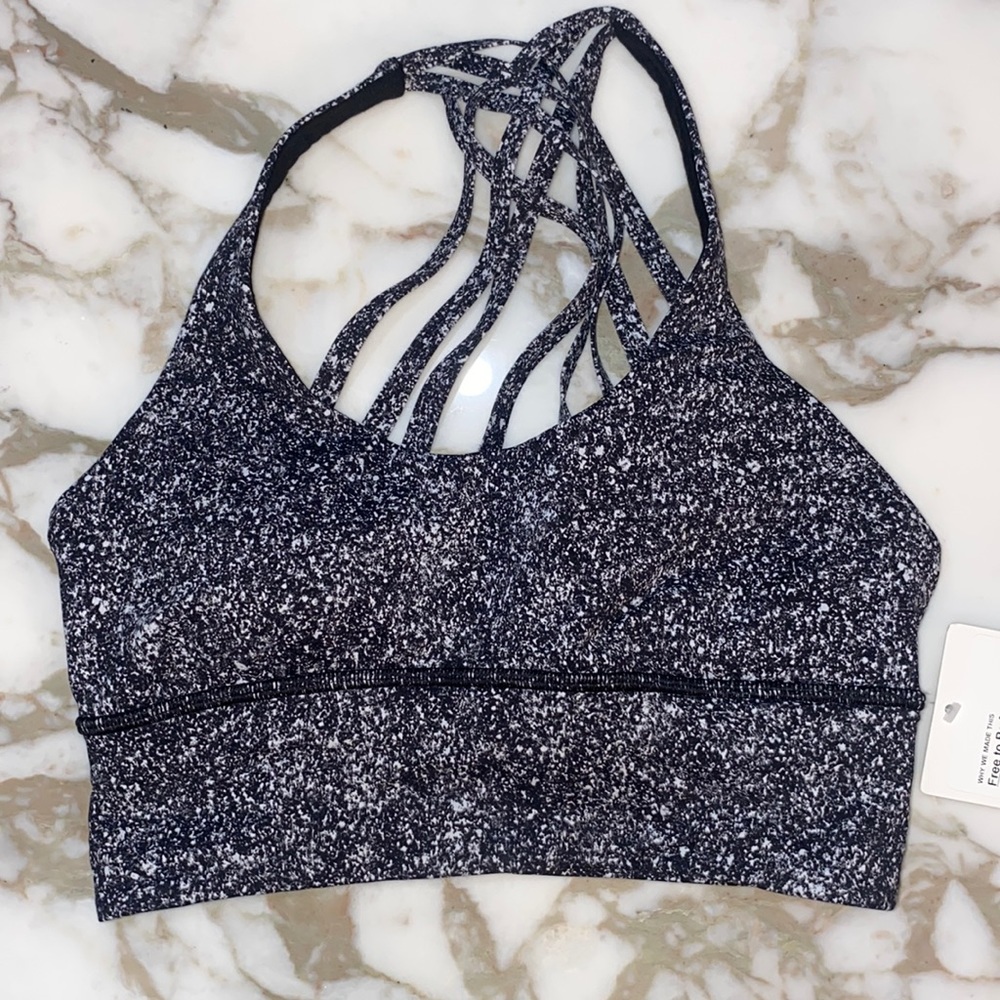 NWT Lululemon Free To Be Moved Bra